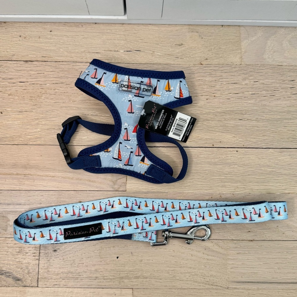 NWT Parisian Pet Sailboat  Harness & Leash Set